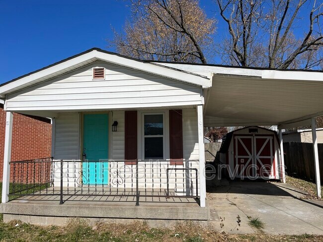 Building Photo - 1604 E Epler Ave