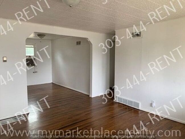 Building Photo - Nice 2 Bedroom, 1 bathrooms home!