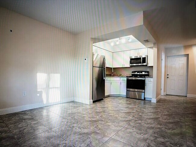 Foto del edificio - 4604 Normandy Dr