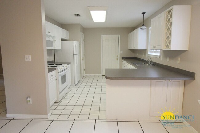 Foto del edificio - Gorgeous 3 Bedroom Home in Fort Walton Beach