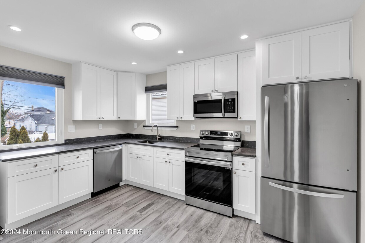 611 Lareine Ave, Bradley Beach, NJ 07720 Townhome Rentals in Bradley