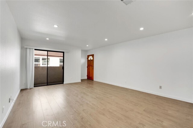 Foto del edificio - 1117 Linden Ave