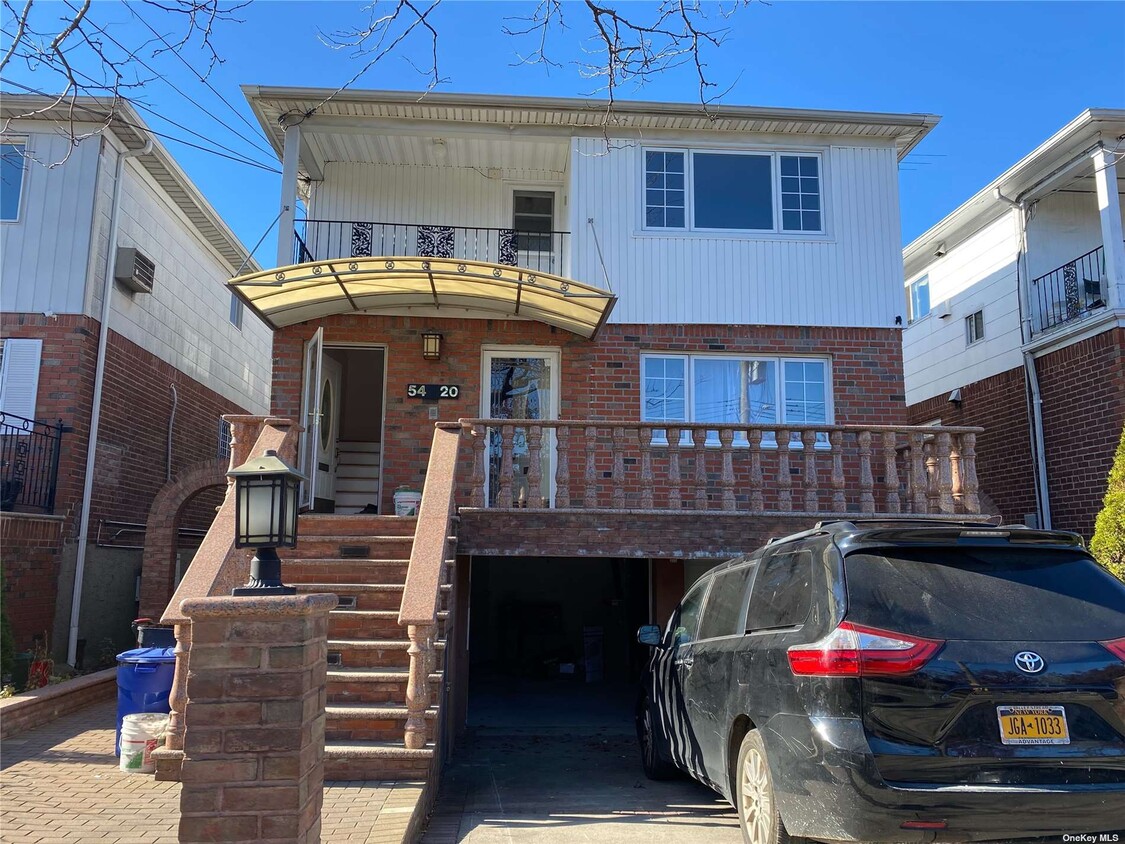 Primary Photo - 54-20 Kissena Blvd