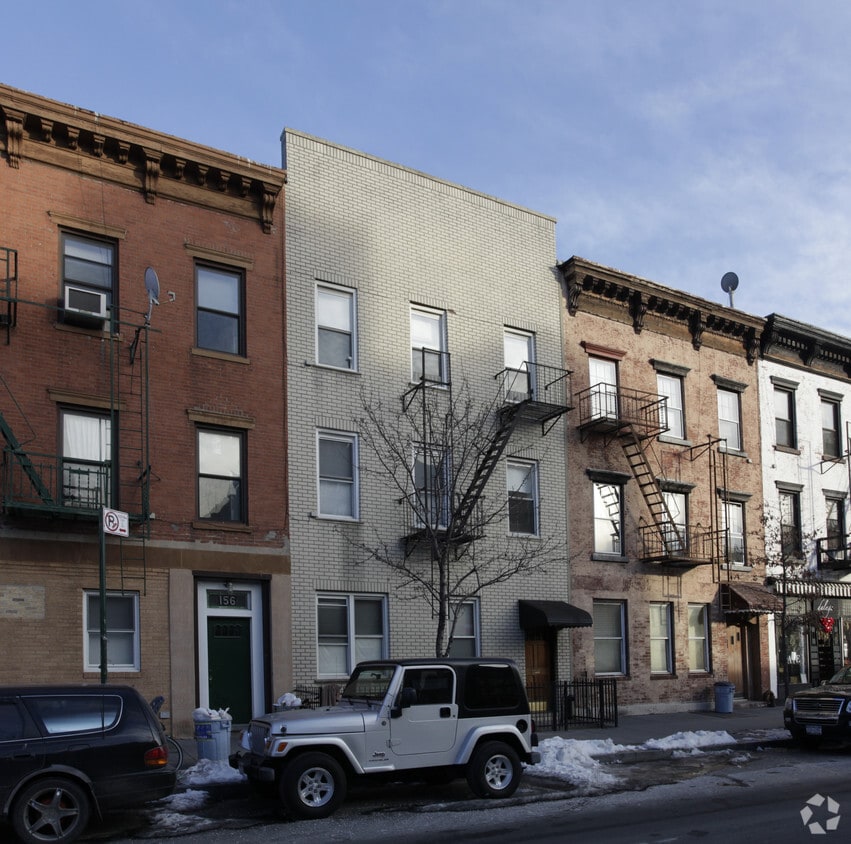 Primary Photo - 154 Franklin St