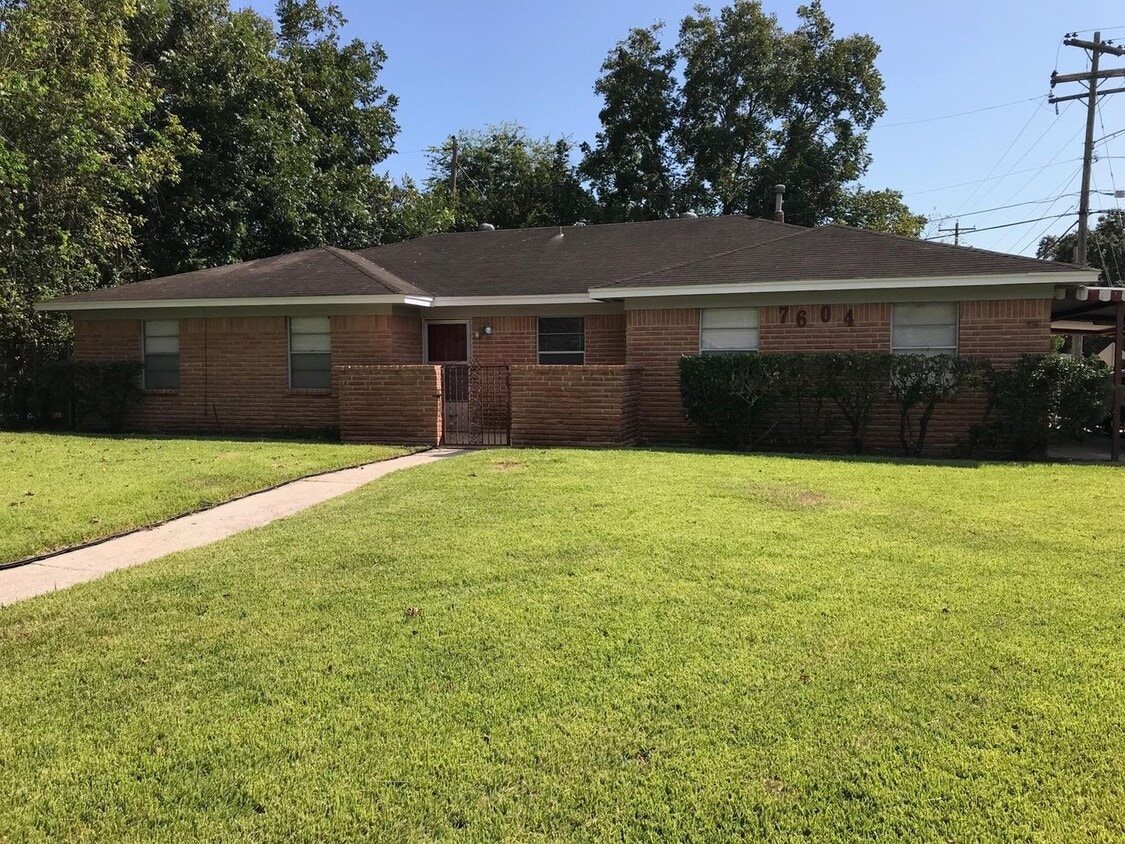 all renovated Home in Houston, TX... House Rental in Houston