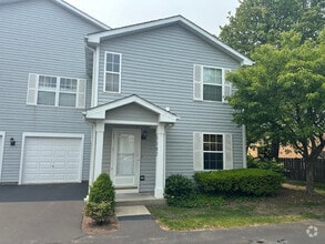Building Photo - 1127 Orleans Dr