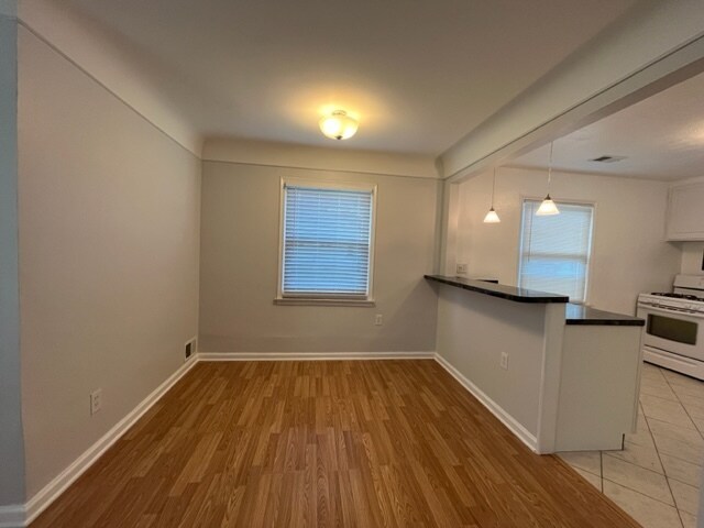 Foto del edificio - 220 S Manitou Ave