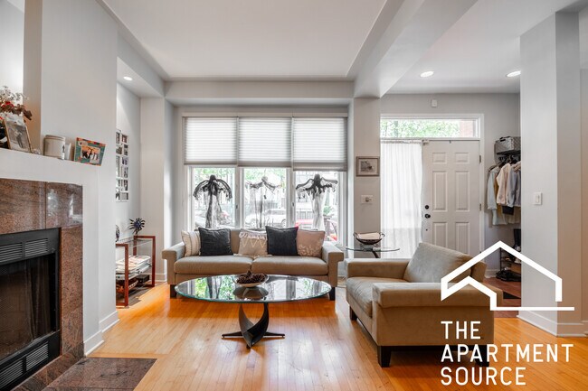 Foto del edificio - 1723 N Wood St