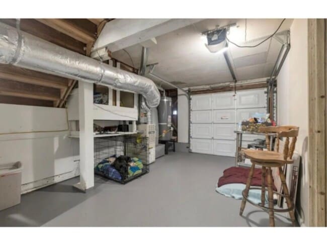 Building Photo - 3 Bedroom 2 Bathroom for Rent