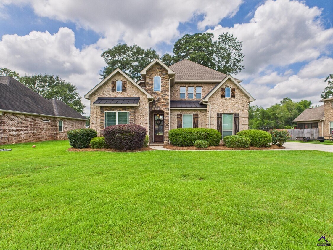 Foto principal - 205 Pebble Stone Pl