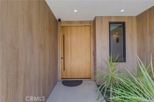Building Photo - 5109 Bluebell Ave