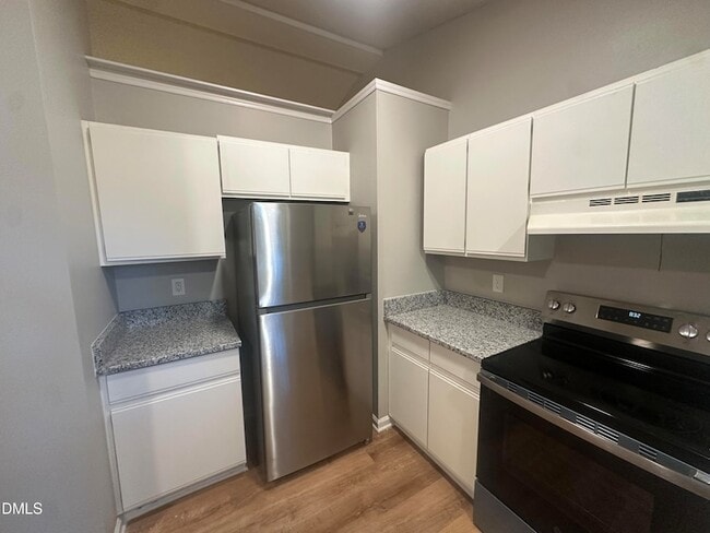 Building Photo - 161 Mill Creek Dr