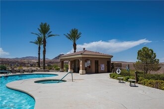 Building Photo - 31 Via Mantova