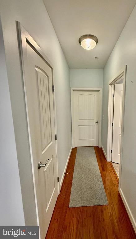 Building Photo - 41800 Eastwick Ln