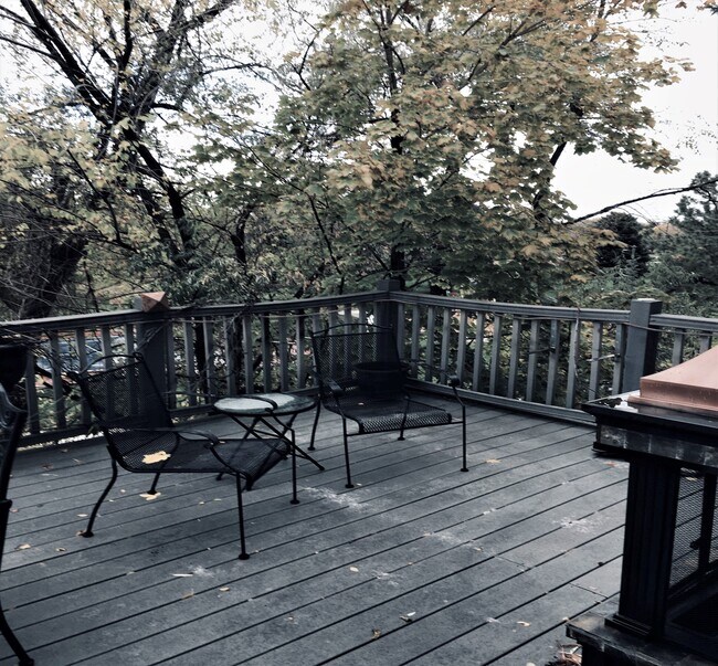 Building Photo - 8888 Danish Downes Ct