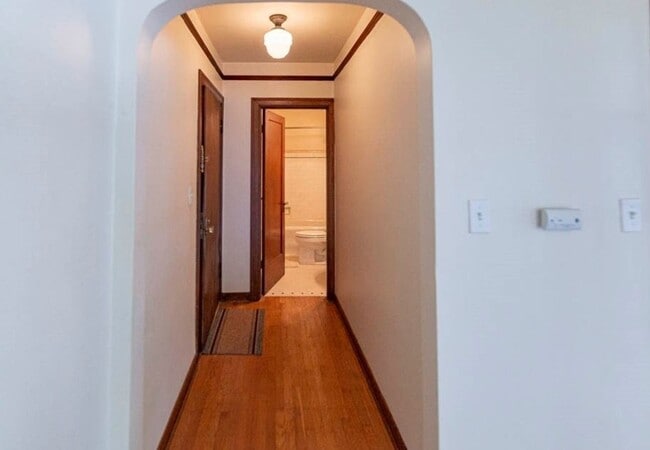 Building Photo - Glen Ray Condominiums ~ Capitol Hill