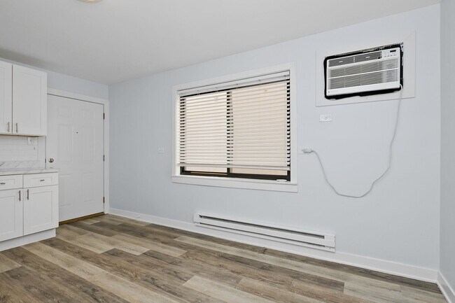 Interior Photo - 6301 S Keeler Ave Chicago IL