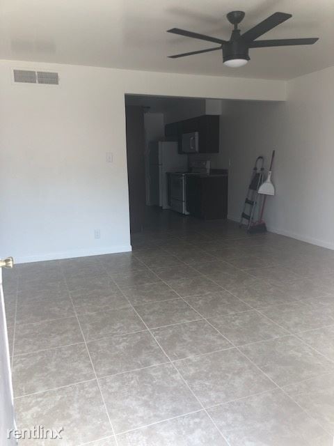 Foto del edificio - 918 N Hayden Rd