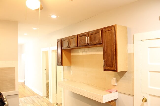 Foto del edificio - 224 BAYVIEW Ave