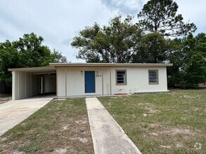 Building Photo - 886 Crawford St