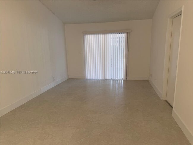 Foto del edificio - 3548 NW 111th Terrace