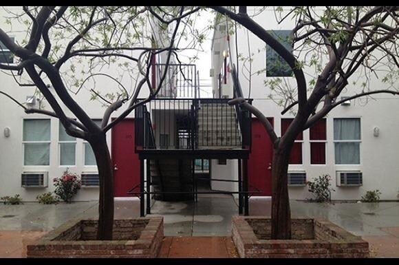 Foto principal - 1841 Fulton St