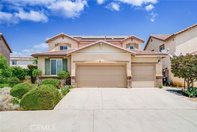 Foto principal - 12010 Santiam Ct