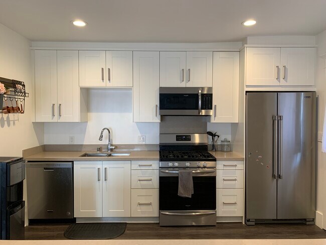Remodeled Kitchen - 13204 Hadley St