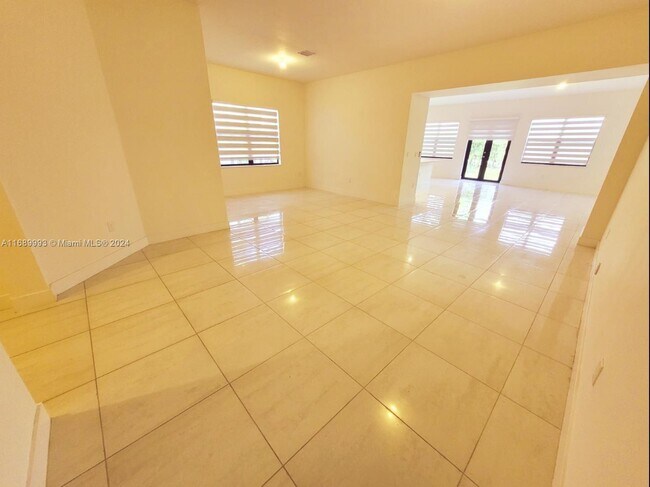 Foto del edificio - 17507 SW 41st St