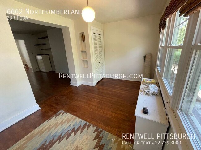 Building Photo - 2 Bedroom Townhome in Squirrel Hill