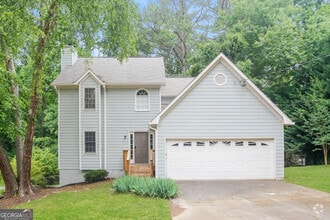 Building Photo - 2452 Clintwood Dr