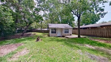 Building Photo - 1323 Woodruff Ave