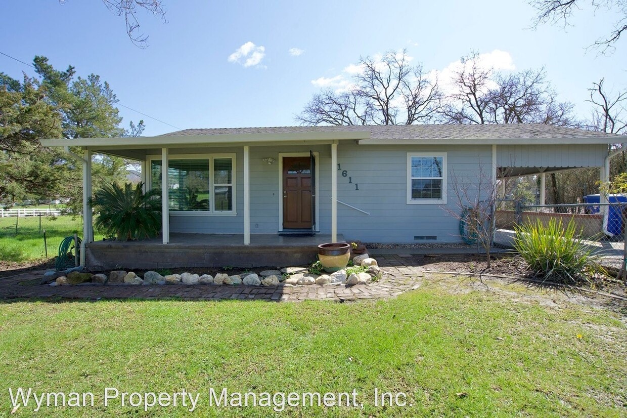 Primary Photo - 2 br, 1 bath House - 1611 McKinley