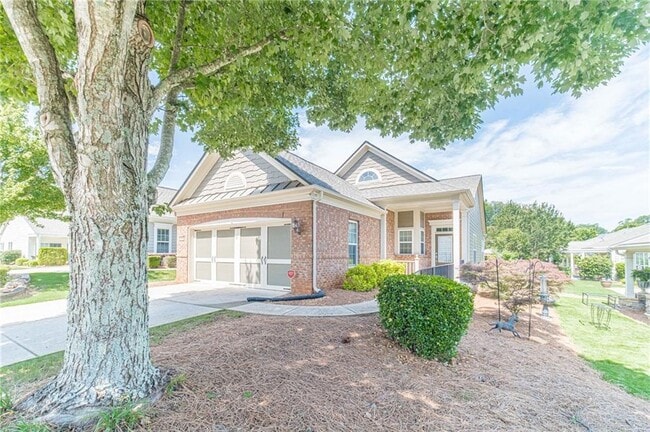 Foto del edificio - 6260 Brookside Ln