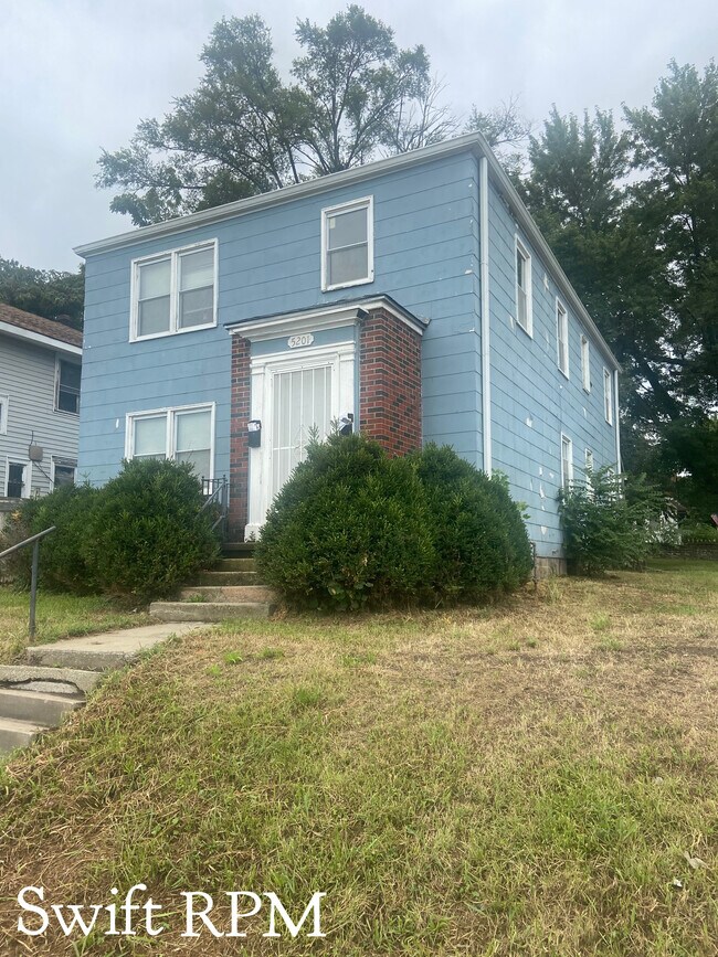 5201 E 12th St, Kansas City, MO 64127 Townhome Rentals in Kansas City