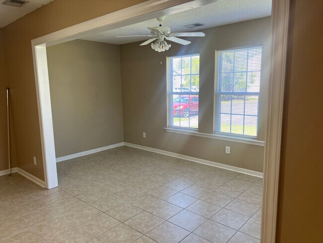 Foto del edificio - 3806 Maypop Cir