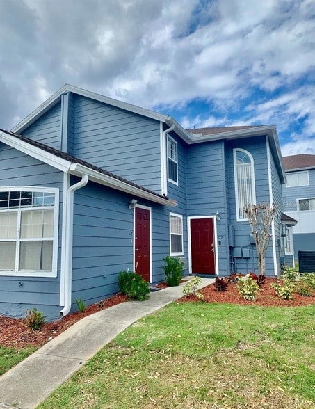 Photo - 636 Orchid Dr Townhome