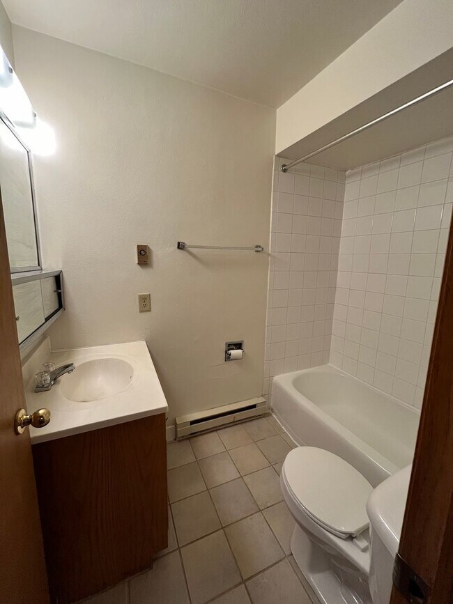 Foto del edificio - Cozy 1 Bedroom Apartment