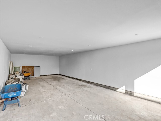 Foto del edificio - 1231 S Rowan Ave