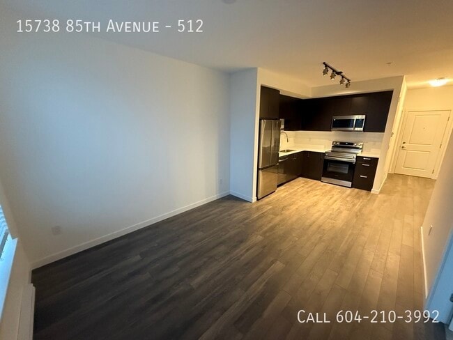 Photo du bâtiment - New Condo in Surrey