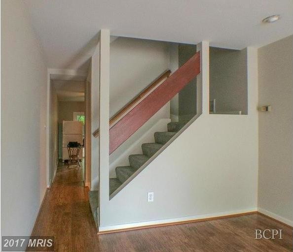 Foto del edificio - 738 McHenry St