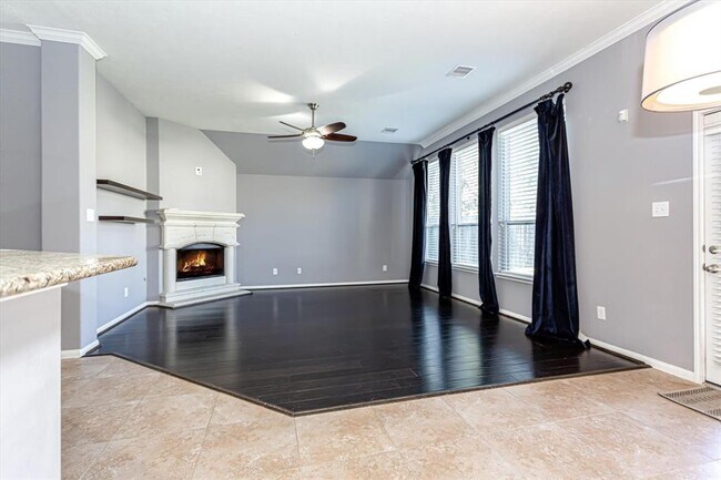 Building Photo - 14322 Baron Creek Ln
