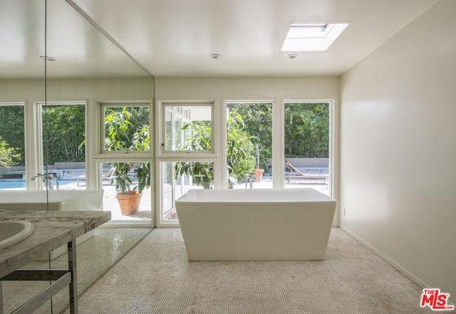 Building Photo - 9031 Wonderland Park Avenue, Los Angeles, ...