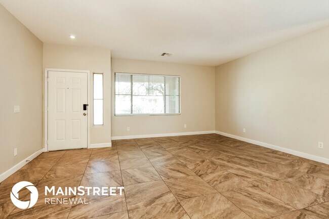 Foto del edificio - 9743 W Horse Thief Pass