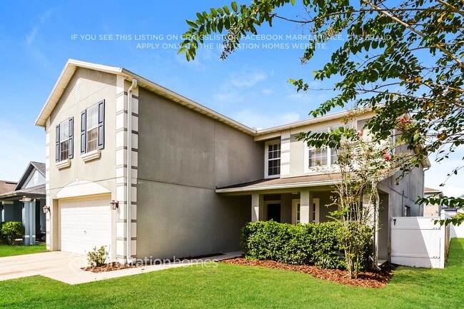 Building Photo - 1346 Karok St