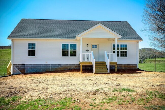 Foto del edificio - 1052 Halsey Knob Rd
