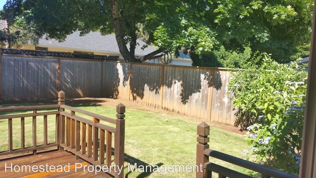 Building Photo - 3 br, 2 bath House - 1785 Kamela Dr. S