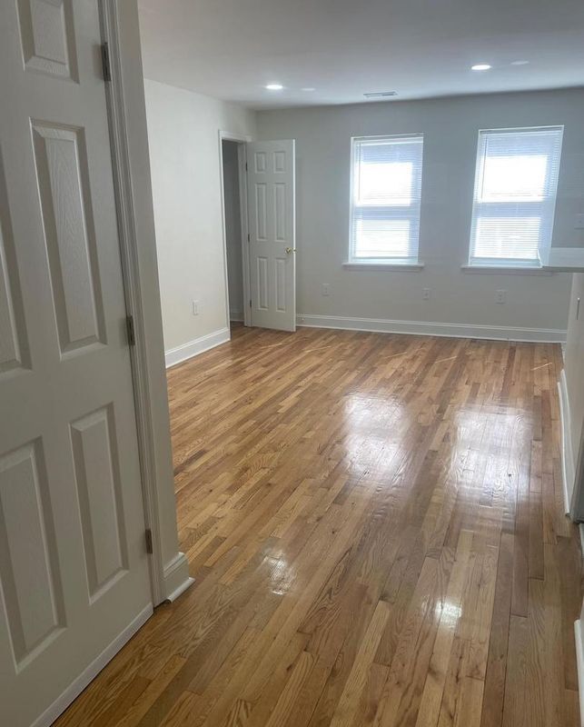 Foto del edificio - 4056 Edgewood Rd