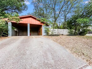 Building Photo - 2309 Alta Vista Ave