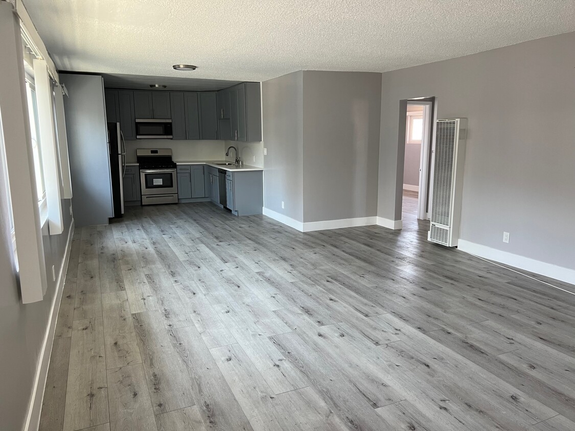 Foto principal - 4065 Coco Ave